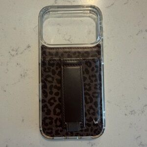 Walli iPhone 17 pro case